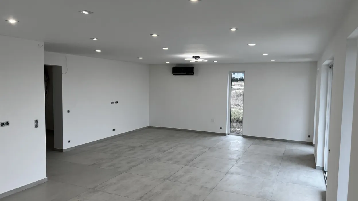 Új építésű panorámás ikerház Balatonfüreden 5. kép